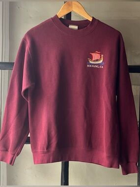 Rad 90’s Solvang CA Burgundy Souvenir Crew Neck Sweater